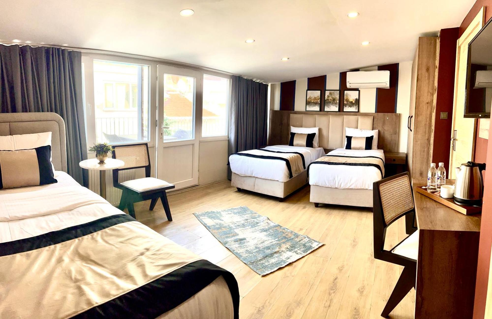 Besiktas Konuk Evi Hotel อิสตันบูล ภายนอก รูปภาพ