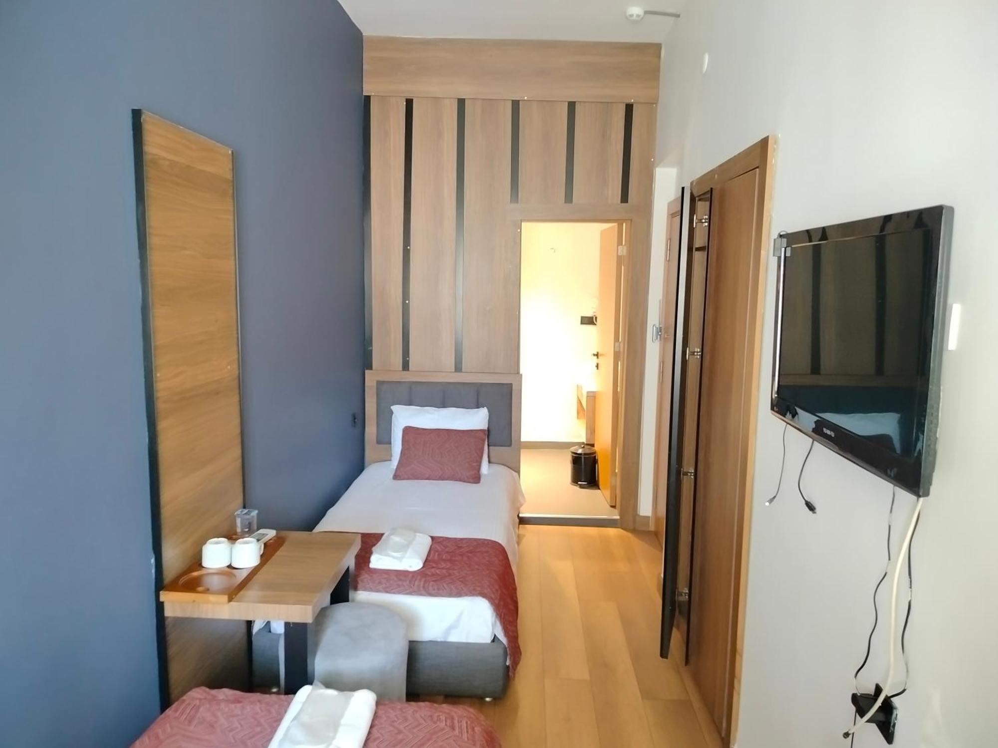 Besiktas Konuk Evi Hotel อิสตันบูล ภายนอก รูปภาพ