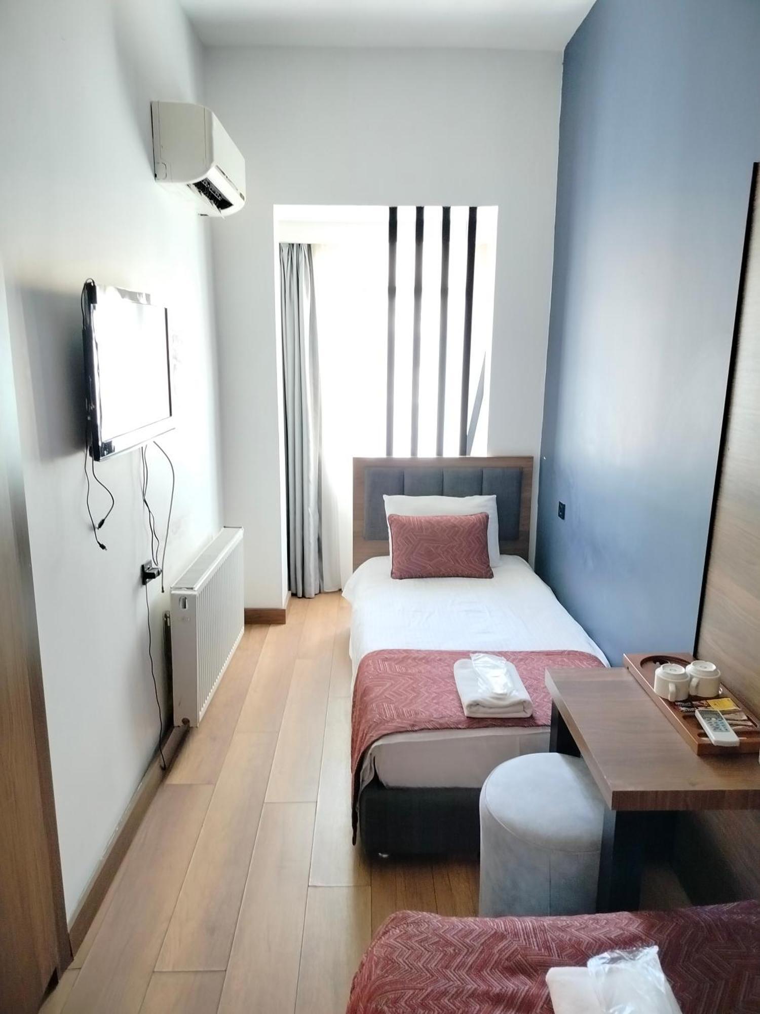 Besiktas Konuk Evi Hotel อิสตันบูล ภายนอก รูปภาพ