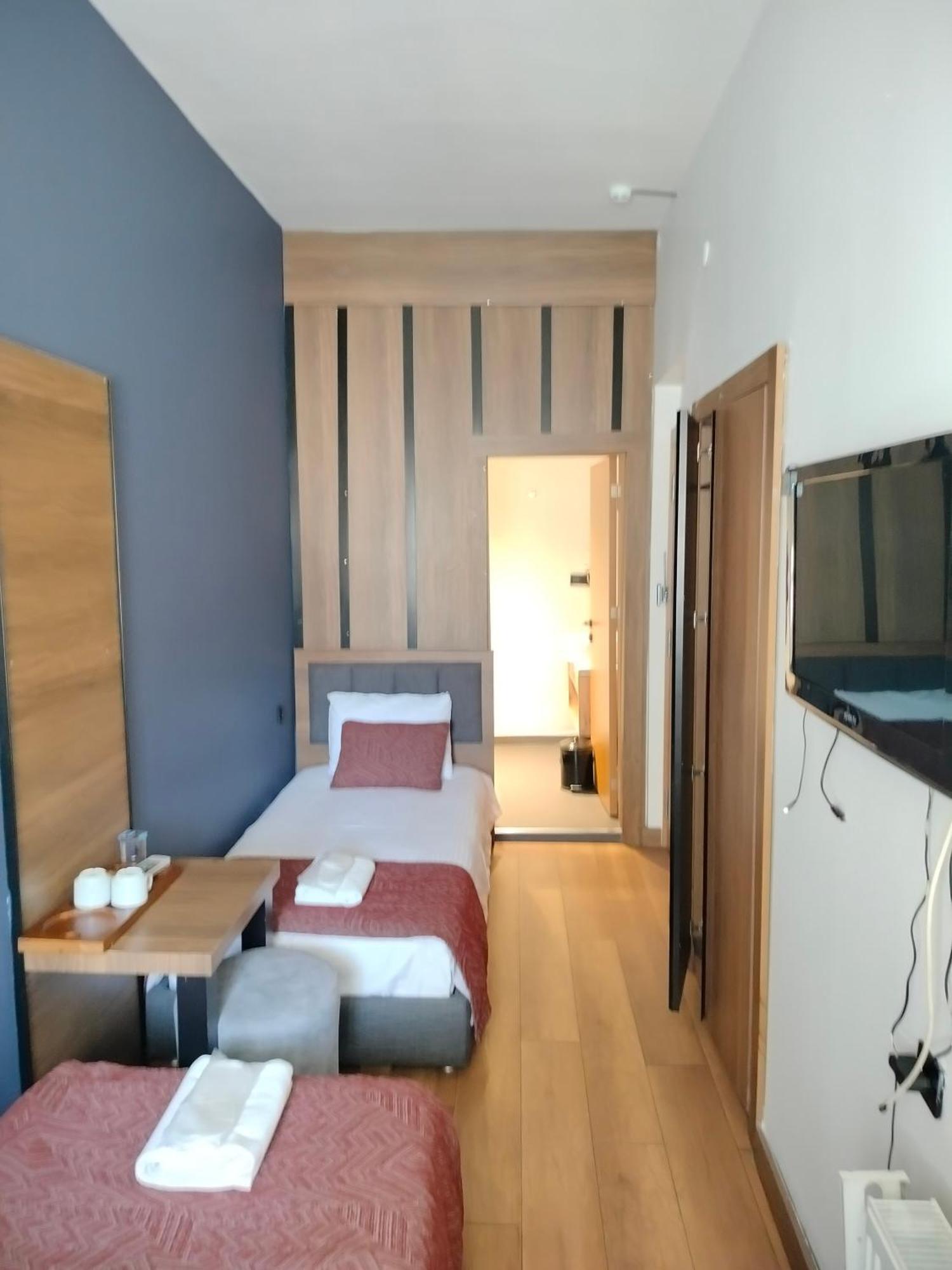 Besiktas Konuk Evi Hotel อิสตันบูล ภายนอก รูปภาพ